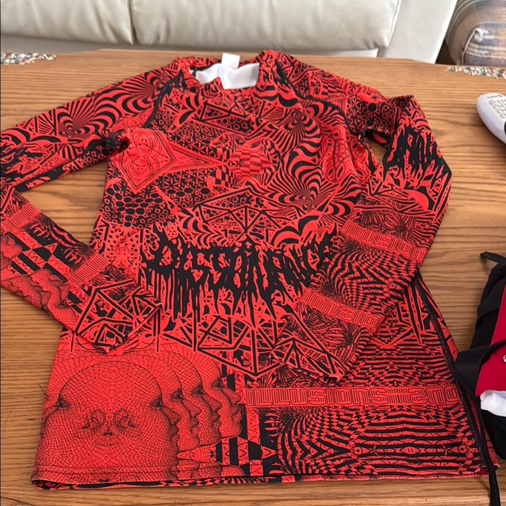 Dissonance Red and Black Graphic Long Sleeve Top